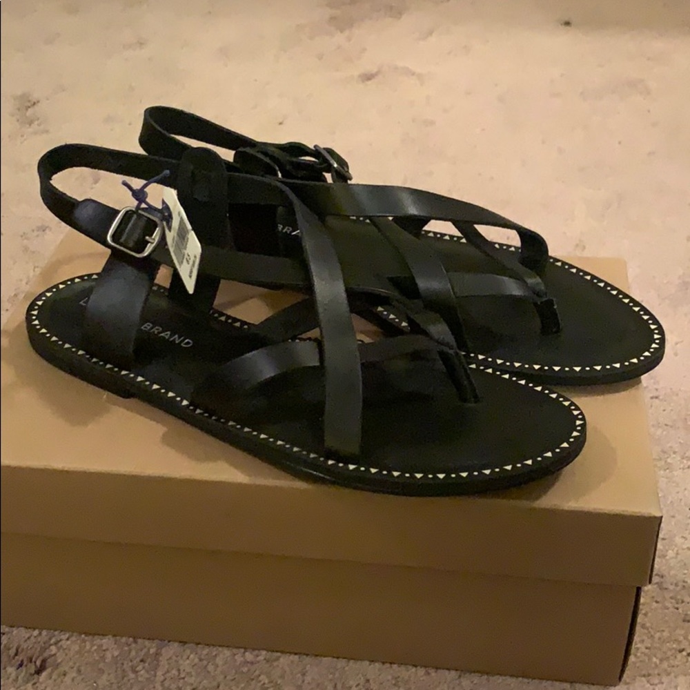 Lucky Brand black leather strappy sandals